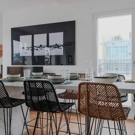 Superb - 8p-4bd - Rooftop & Private Terrace Appartement Saint-Ouen (Seine-Saint-Denis)