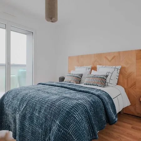 Superb - 8p-4bd - Rooftop & Private Terrace Appartement Saint-Ouen (Seine-Saint-Denis)